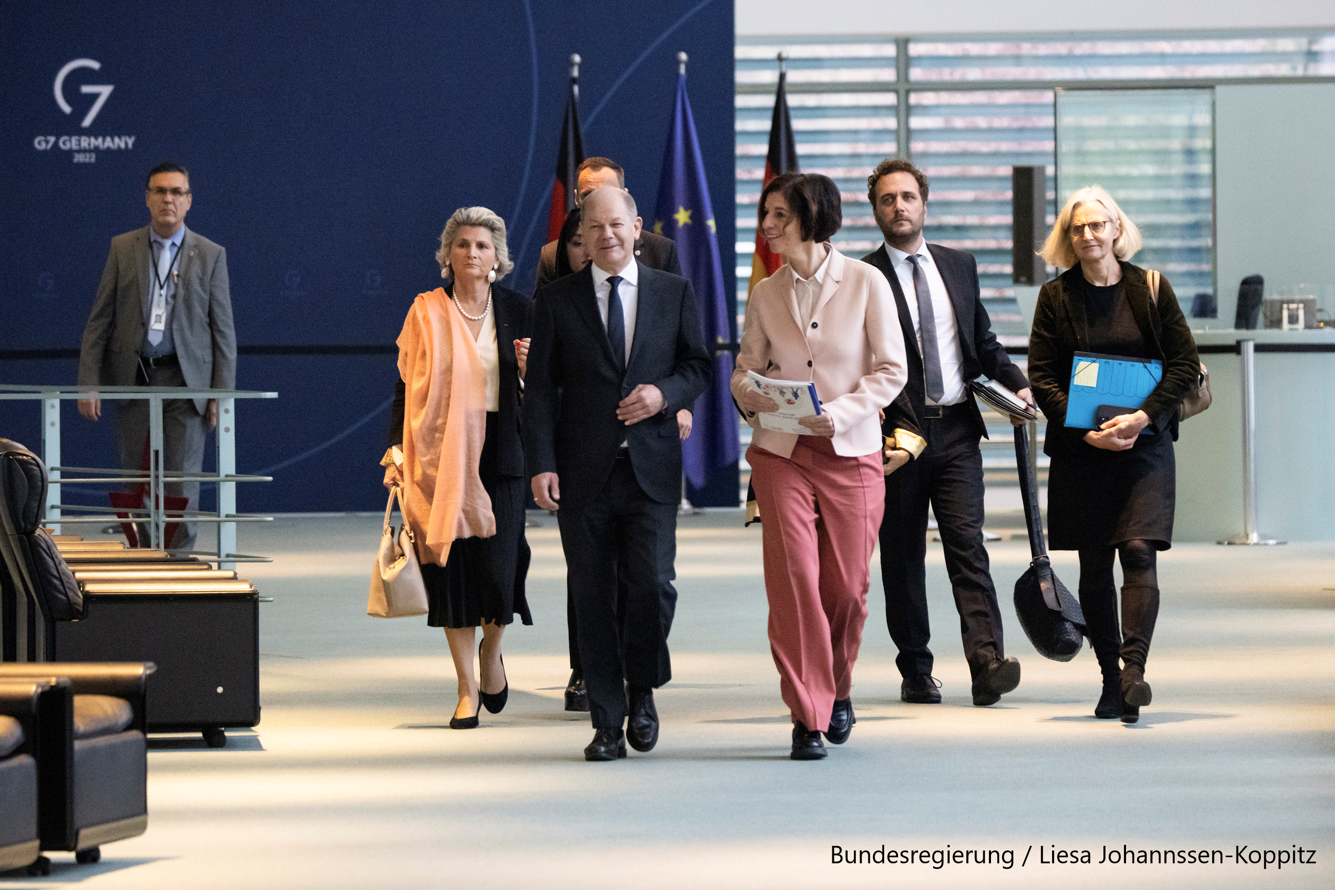 Successful Handover of GEAC Recommendations to Chancellor Scholz